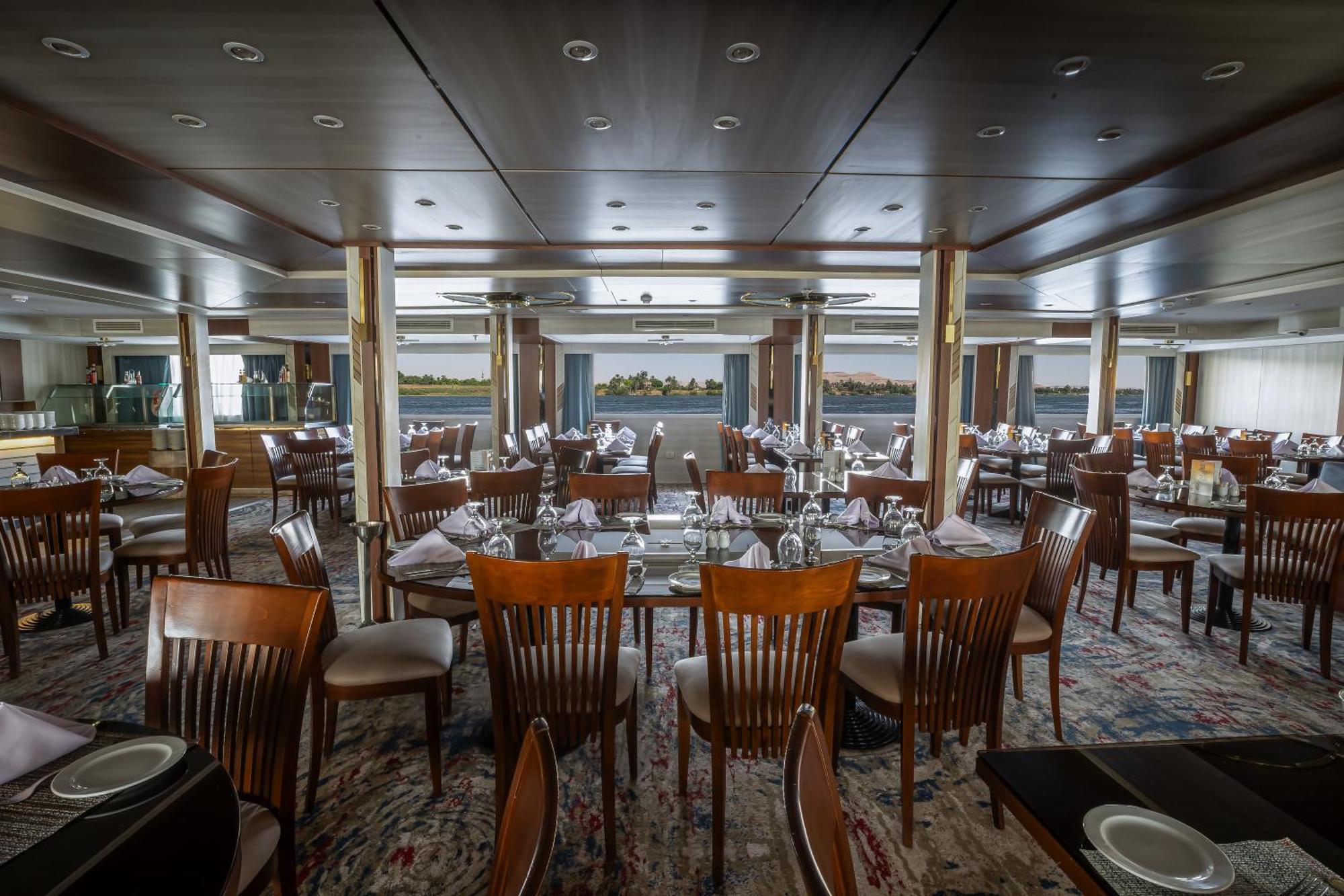 Renaissance Nile Cruise - Every Saturday From Luxor To Aswan For 4 Nights , And Every Wednesday From Aswan To Luxor For 3 Nights Екстериор снимка